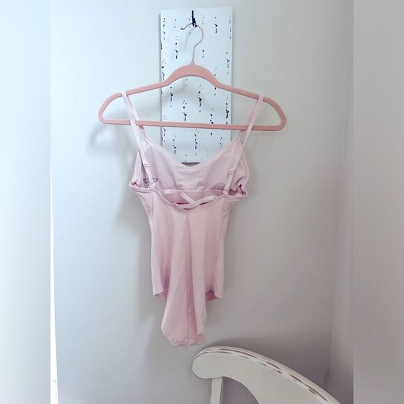 Athleta Avant Bodysuit, Milkshake Pink SIZE XXS - Picture 7 of 9